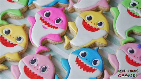 Baby Shark Cookie Cake - Wiki Cakes