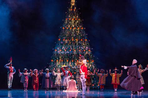 Joffrey Ballet: The Nutcracker | Things to do in Chicago