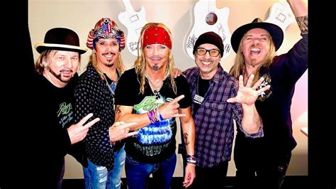 Poison’s Bret Michaels sings with local cover band Shot of Poison