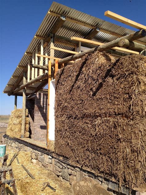 Deneys Farm : Diary of a Straw Bale Building Project