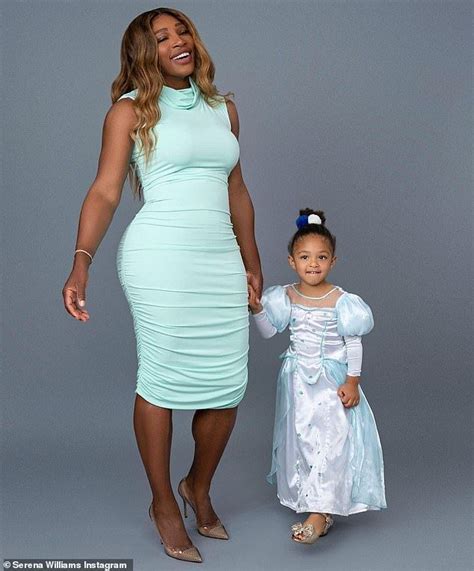 Serena Williams' daughter Olympia crashes her mother's photoshoot ...