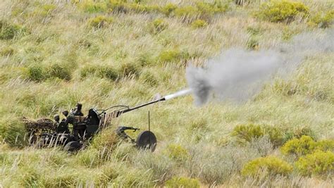 Argentine Navy Stages Mock Enemy Combat in Operation Poseidon - Diálogo ...