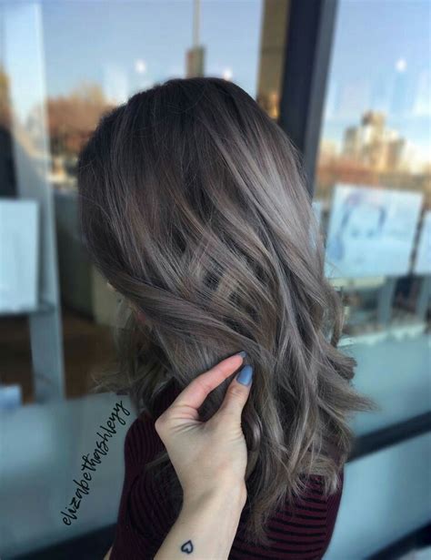 Pin de lisa deleon em Hair | Hair hair, Cores de cabelo, Aparência de ...