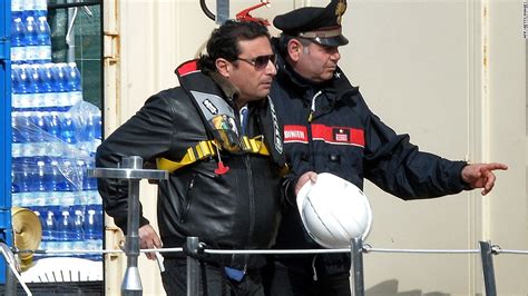 obilnina ľad spoľahlivý costa concordia captain girlfriend Policajná ...