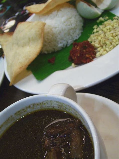 Nasi Rawon Recipe (Traditional East Java Beef Soup) | Singapore Food