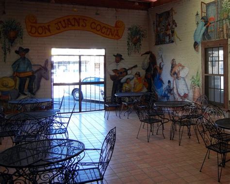 12 Great New Mexico Restaurants Close To Freeways