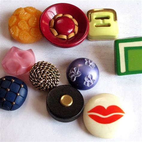 Vintage Buttons - Etsy