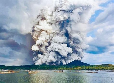 Taal Volcano Eruption Update 2020: The Island Remains Closed For ...