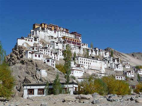 20 Fabulous Places to Visit in Ladakh - Thomas Cook India Travel Blog