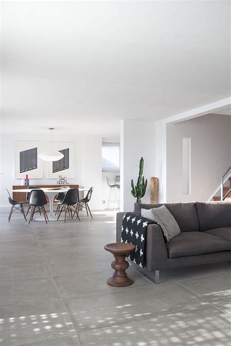 Super size your floor tiles in 2020 | Grey tiles living room, Grey ...