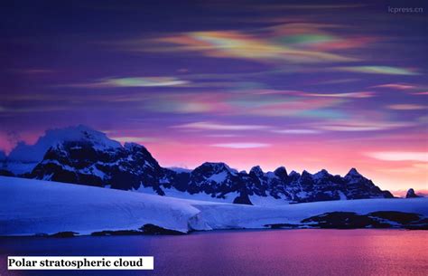 Rare. Polar Stratospheric Clouds over UK | Metabunk