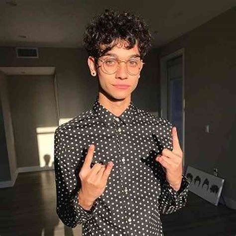 Marcus Dobre Age, Net Worth, Height, Affair, Career, and More