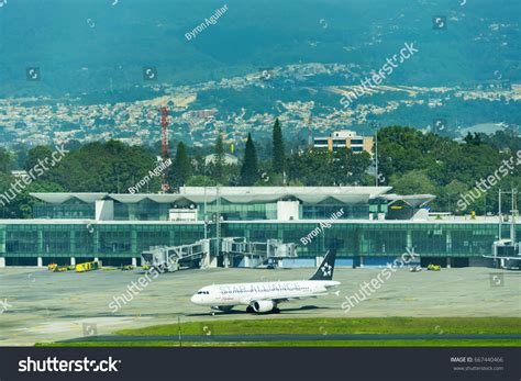 165 Guatemala international airport Images, Stock Photos & Vectors ...