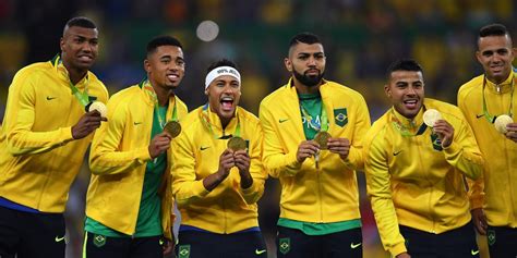 Brasil vence Alemanha e conquista primeiro ouro olímpico do futebol ...