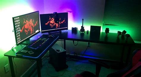 White L Shaped Desk Gaming Setup : Its monitor stand is elevated and ...