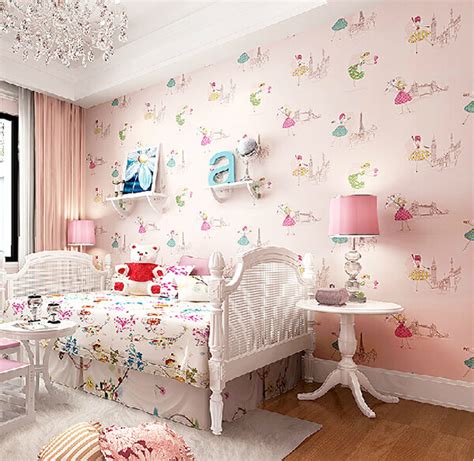 27 Cute Kid's Room Wallpaper Ideas - Design Swan