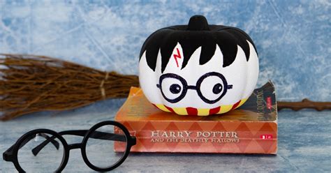 No Carve Harry Potter Pumpkin | Fun Money Mom