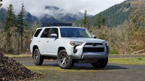 2021 Toyota 4Runner Trail Edition Photo Gallery | Autoblog