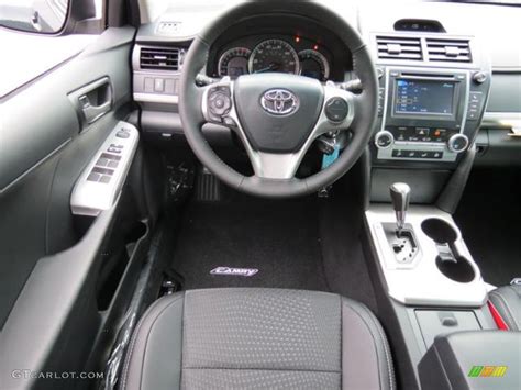 2013 Toyota Camry SE Black Dashboard Photo #80713415 | GTCarLot.com