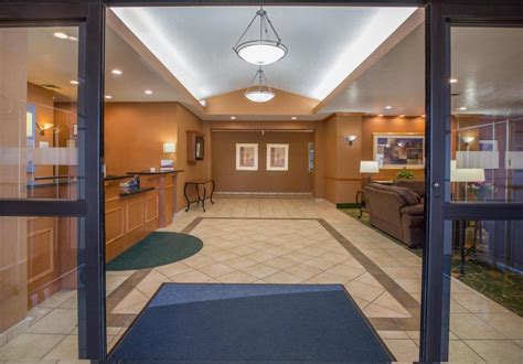 Holiday Inn Express Billings Hotel in Billings (MT) - Room Deals ...