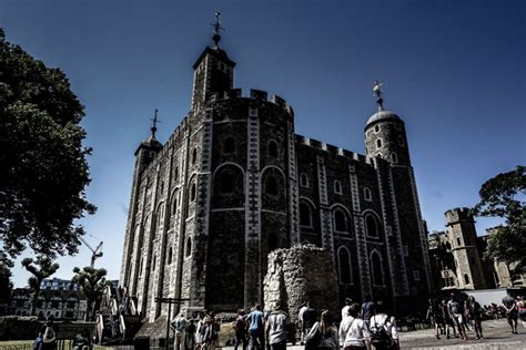 These are the 7 Most Haunted Places in London - Amy's Crypt