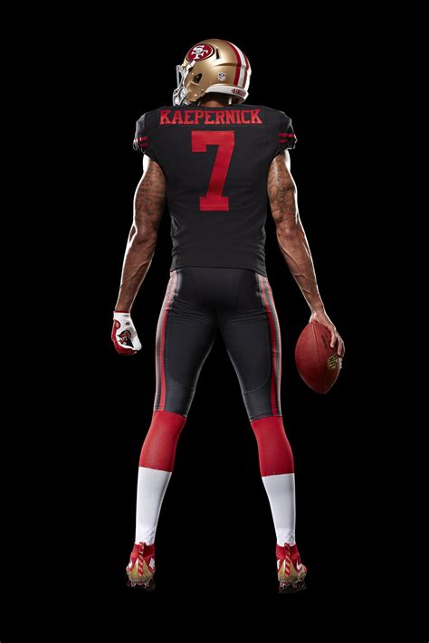 49ers to debut in black alternate uniforms