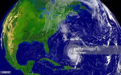 Hurricane Isabel Photos and Premium High Res Pictures - Getty Images