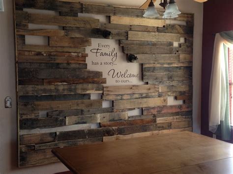 Awesome Accent Wall Ideas Can You Try at Home #HomeDecor Wooden Pallet ...