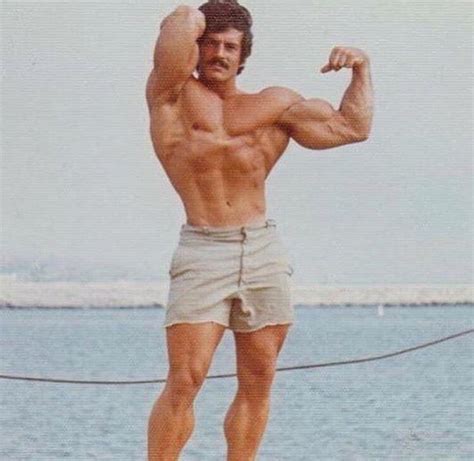 Mike Mentzer "Mr. Heavy Duty". #mikementzer #heavyduty #beastmode # ...