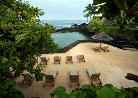 Royal Kona Resort Photos | Budget Travel