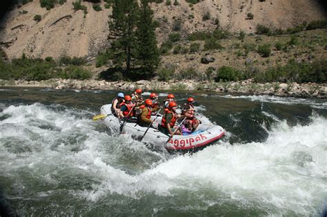 How to choose the best river-whitewater rafting on Idaho's Salmon River