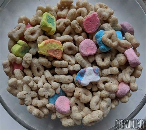 Review: Lucky Charms with Magical Unicorn Marshmallows