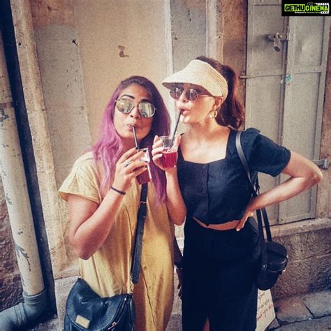 Jacqueline Fernandez Instagram - My unicorn 🦄💜 @pinka25 #jerusalem # ...