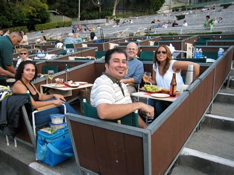 Hollywood Bowl 4-person box, This site shows the layout and dimensions ...