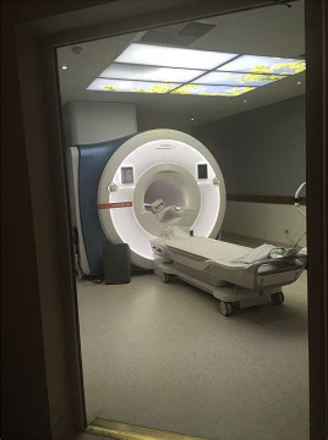 3T MRI scanner with head coil sitting in gantry after my image ...