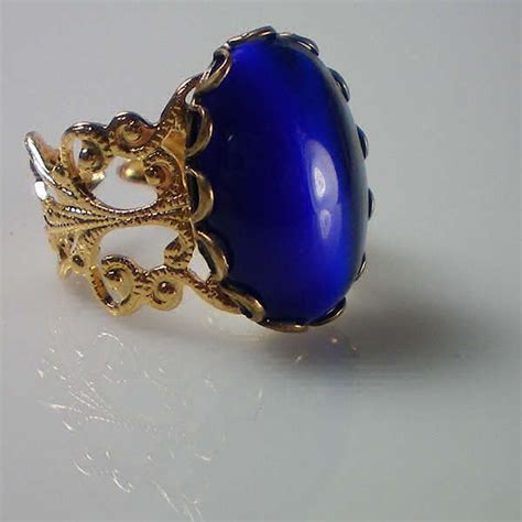 Anne Boleyn Sapphire Ring | Lovely jewellery, Royal jewelry, Royal ...