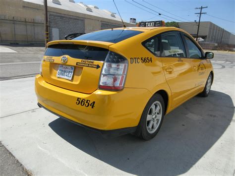 Toyota Prius Taxi Cab | Studio Picture Vehicles