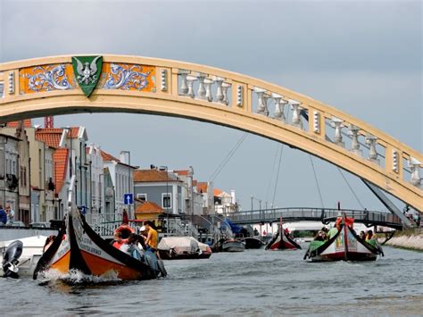 Aveiro - the "Venice" of Portugal in one day - Traveling with Aga