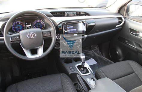 Raseal Motors FZCO » Toyota Hilux SR5 Diesel A/T Push-Start 2020 Model