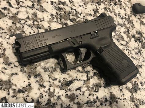 ARMSLIST - For Sale: Glock 19 Gen 4 Custom RMR Slide