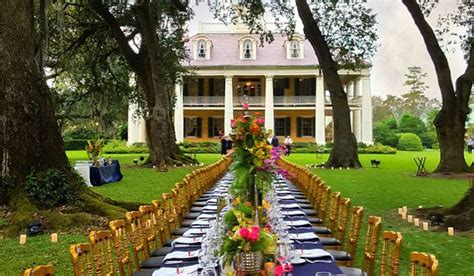 Houmas House Mansion and Gardens | WeddingsinNewOrleans.com