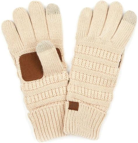 5 estilos de guantes de invierno para proteger tus manos del frío - La Raza