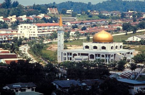 Abu Bakar Al-Siddiq Mosque | General view to Masjid Abu Bakar As-Siddiq ...