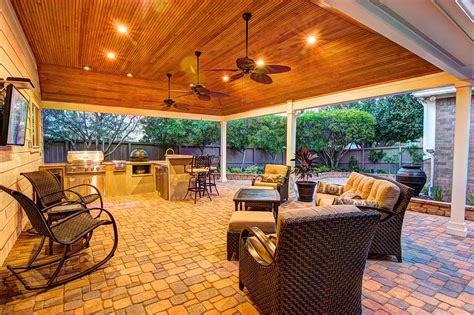 Tongue and Grove Patio Cover plus Outdoor Kitchen - HHI Patio Covers