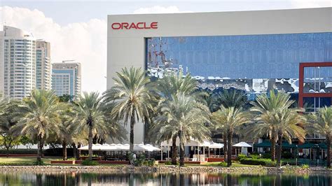 Oracle Stock Hits Record High Ahead Of Quarterly Earnings | Investor's ...