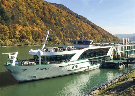 Trauck World Discovery | River Cruise Lines