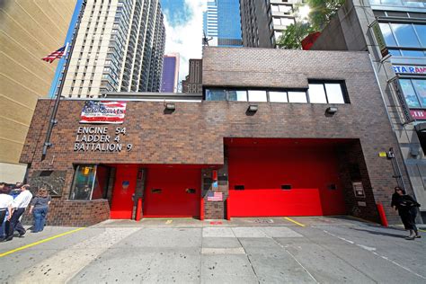 FDNY | Engine 54, Ladder 4, Battalion 9 - 782 8th Ave. | khardinge | Flickr