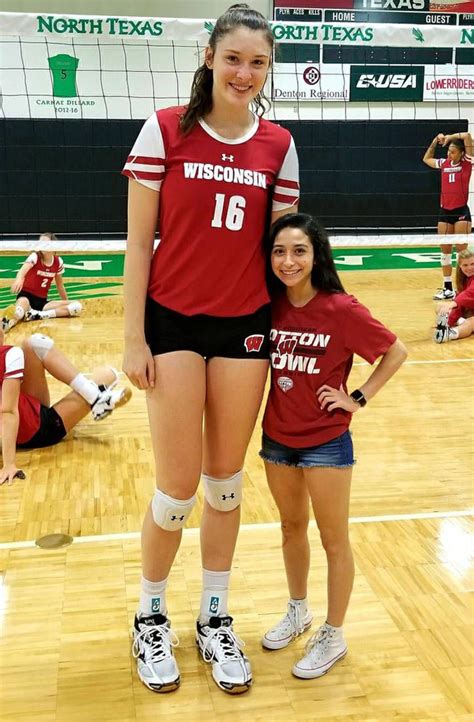 Dana Rettke Volleyball Player | Female volleyball players, Tall women ...