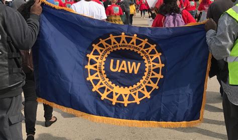 Potential UAW Strike Would Cost Billions, Analysis Shows