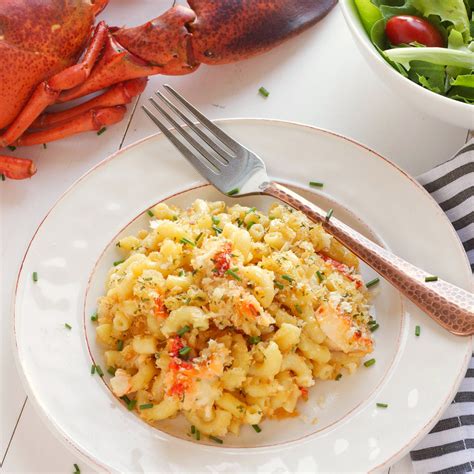 Easy Lobster Mac and Cheese Recipe - The Busy Baker